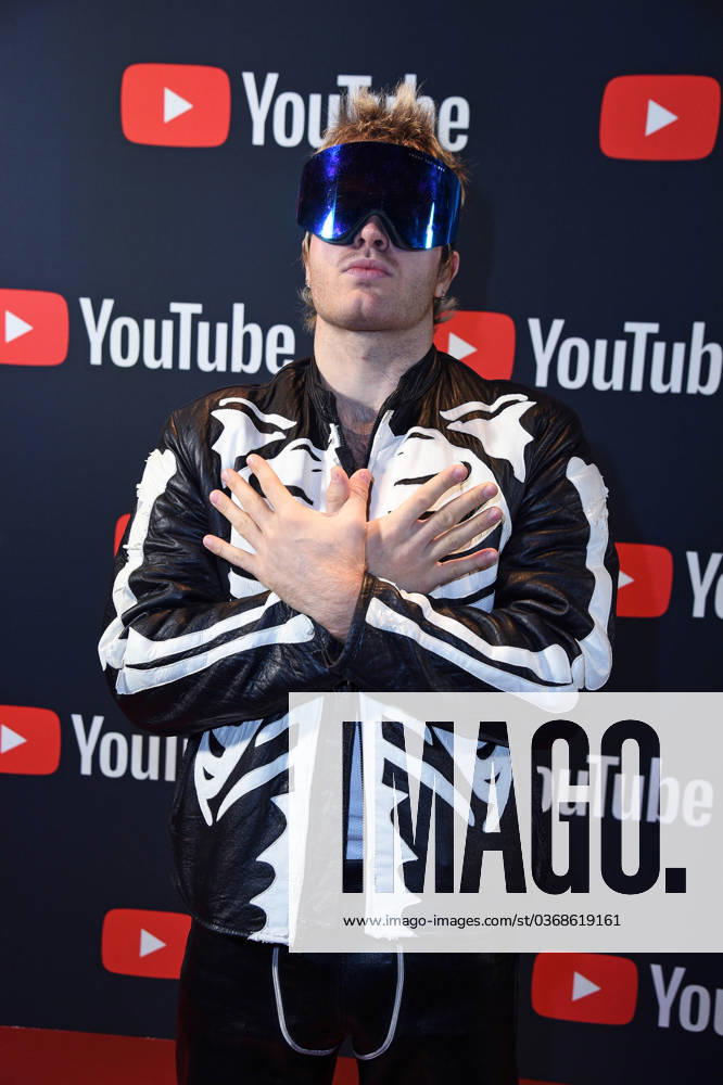 Ski Aggu (August Jean Diederich) - YOUTUBE MUSIC AWARDS Dinner im Restaurant Grill Royal in Berlin am 28.11.2023
