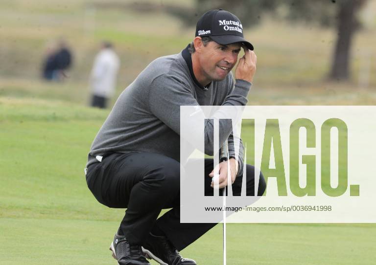 Golf - 2018 Sky Sports British Masters - Thursday, First Round Padraig Harrington of Ireland, at Walton Heath Golf Club. COLORSPORT ANDREW COWIE