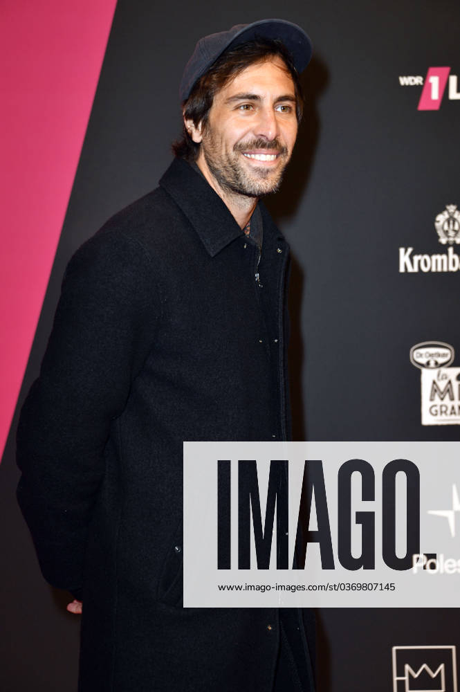 Max Giesinger bei der 24. Verleihung der 1Live Krone 2023 im Lokschuppen. Bielefeld