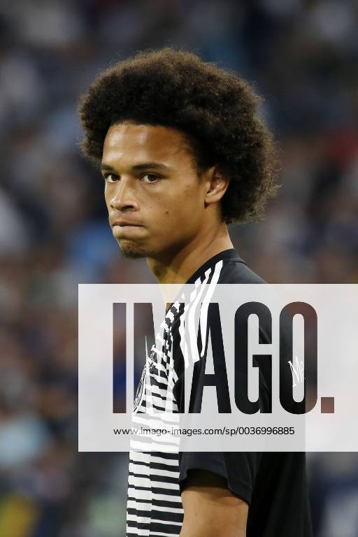 München, Deutschland, UEFA Nations League, Deutschland vs. Frankreich 0 : 0 am 06. 09. 2018 in der Allianz-Arena in München Leroy SANE (GER) ** Gemäß den Vorgaben des DFB ( Deutscher Fußball Bund ) ist es untersagt, in dem Stadion und oder vom Spiel angefertigte Fotoaufnahmen in Form von Sequenzbildern und oder videoähnlichen Fotostrecken zu verwerten bzw. verwerten zu lassen. **