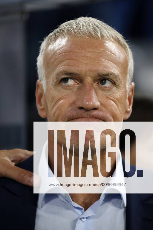 München, Deutschland, UEFA Nations League, Deutschland vs. Frankreich 0 : 0 am 06. 09. 2018 in der Allianz-Arena in München Trainer Didier DESCHAMPS (FRA) ** Gemäß den Vorgaben des DFB ( Deutscher Fußball Bund ) ist es untersagt, in dem Stadion und oder vom Spiel angefertigte Fotoaufnahmen in Form von Sequenzbildern und oder videoähnlichen Fotostrecken zu verwerten bzw. verwerten zu lassen. **