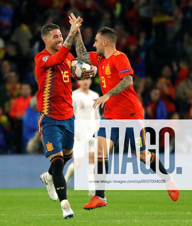 Spanish striker Paco Alcacer (R) jubilates a goal with teammate Sergio Ramos during the UEFA League of Nations groups phase match between the national teams of Spain and England, at the Benito Villamarin stadium, in Seville, Andalusia, Spain, 15 October 2018. Spain vs. England !ACHTUNG: NUR REDAKTIONELLE NUTZUNG!
