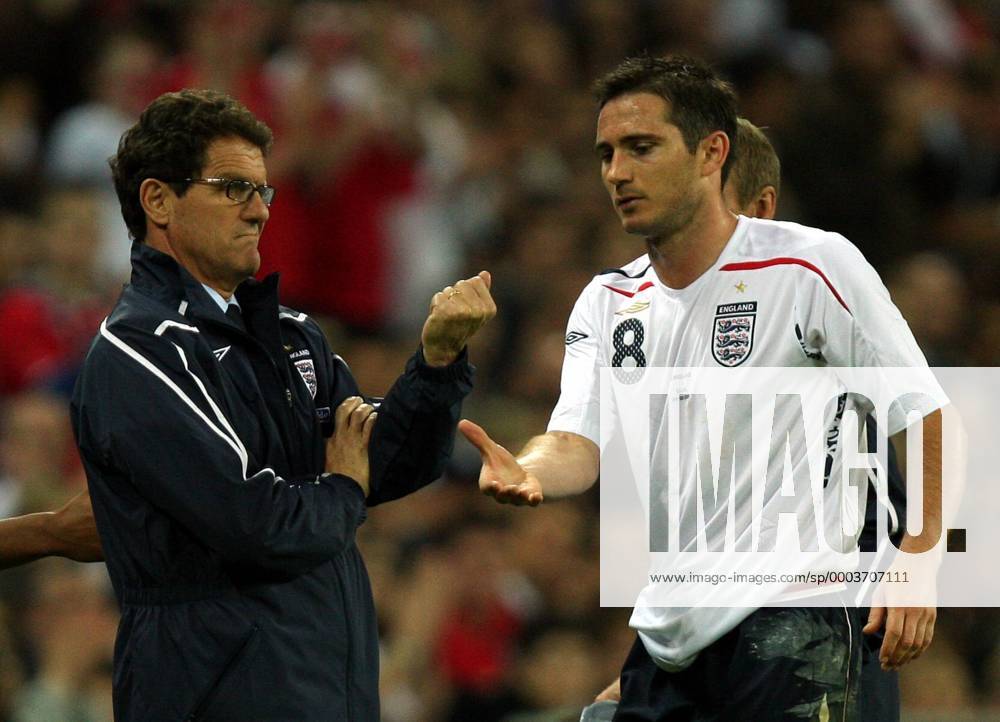 Nationaltrainer Fabio Capello (li.) und Frank Lampard (beide England) - Fußball Länderspiel Herren Freundschaftsspiel 2008, Test, Testspiel, Nationalteam, Nationaltrikot Gruppe London
