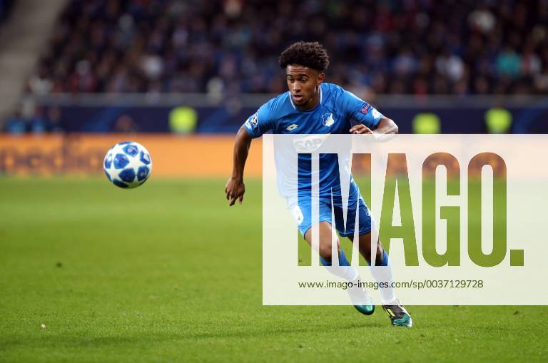 TSG 1899 Hoffenheim - Olympique Lyon Deutschland, Sinsheim, 23.10.2018, Fussball, UEFA Champions League, Saison 2018 2019, 3. Spieltag, TSG 1899 Hoffenheim - Olympique Lyon: Reiss Nelson (TSG 1899 Hoffenheim).