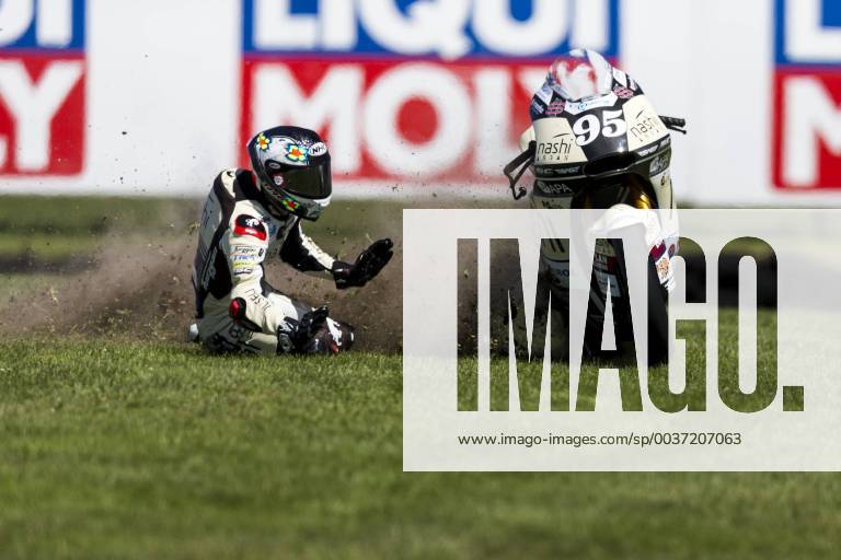 KW43 28th October 2018, Phillip Island Grand Prix Circuit, Melbourne, Australia; Australian MotoGP, race day; SAG Team rider Jules Danilo during the Moto2 Race ActionPlus12074345 StephenxBlackberry