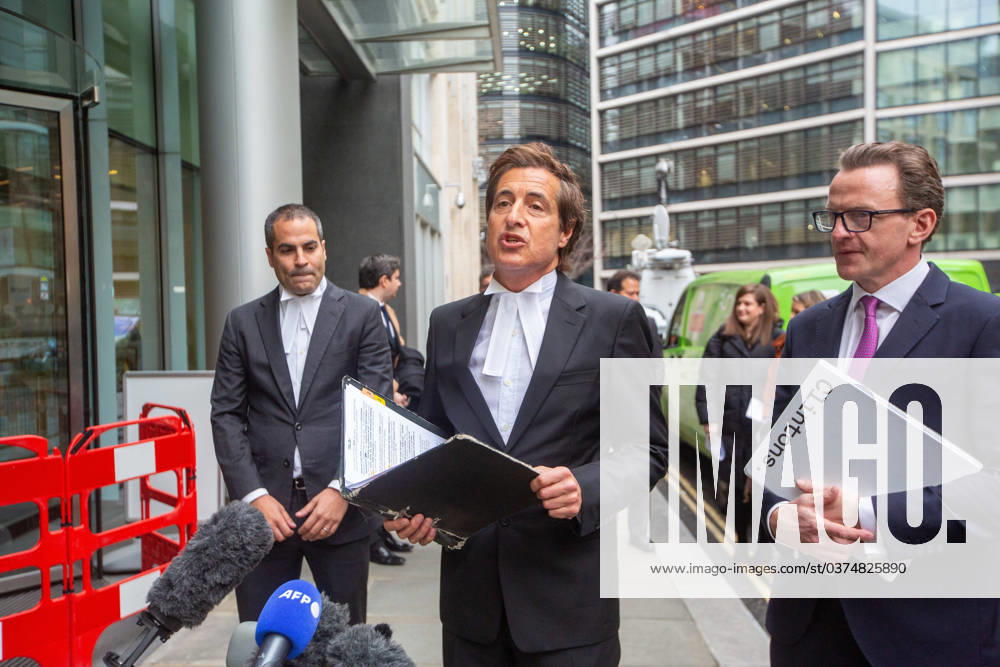 Prince Harryâ€⠢s lawyer DAVID SHERBORNE I seen reading the Princeâ€⠢s statement outside Rolls Building after the royal won phone hacking case against Mirror Group Newspapers. London United Kingdom - ZUMAs262 20231215_zip_s262_018