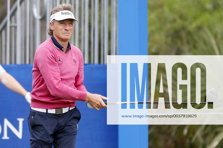 ORLANDO, FL - DECEMBER 13: Bernhard Langer tees off on the first hole during the Pro-Am of the 2018 PNC Father Son Challenge on December 13, 2018 at the The Ritz-Carlton Golf Club in Orlando, Florida. (Photo by Cliff Welch Icon Sportswire) GOLF: DEC 13 Champions Tour - PNC Father Son Challenge Icon121318106