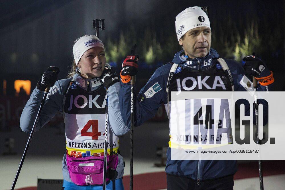 Björndalen, JOKA Biathlon WTC 2018, Gelsenkirchen, Deutschland Gelsenkirchen, Deutschland. 29. Dezember 2018. L-R: Darja Domratschewa (BLR), Ole Einar Björndalen (NOR). Biathlon-Legende Ole Einar Björndalen beendet seine Ski-Karriere mit Start bei der JOKA Biathlon World Team Challenge 2018 auf Schalke.