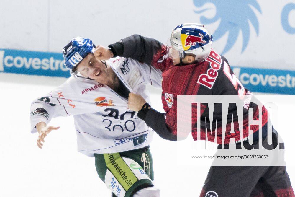 KW03 GER, DEL, EHC Red Bull Muenchen vs. Augsburger Panther 18.01.2019, Eisstadion Oberwiesenfeld, Muenchen, GER, DEL, EHC Red Bull Muenchen vs. Augsburger Panther, im Bild schlaegerei zwischen Keith Aulie (EHC München 5) und Hans Detsch (Augsburg 89)