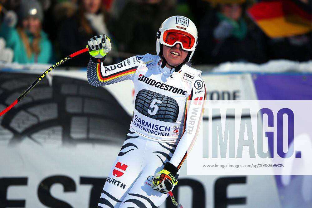 KW04 ALPINE SKIING - FIS WC Garmisch-Partenkirchen GARMISCH-PARTENKIRCHEN,GERMANY,27.JAN.19 - ALPINE SKIING - FIS World Cup, downhill, ladies. Image shows Kira Weidle (GER). GEPAxpictures xThomasxBachun