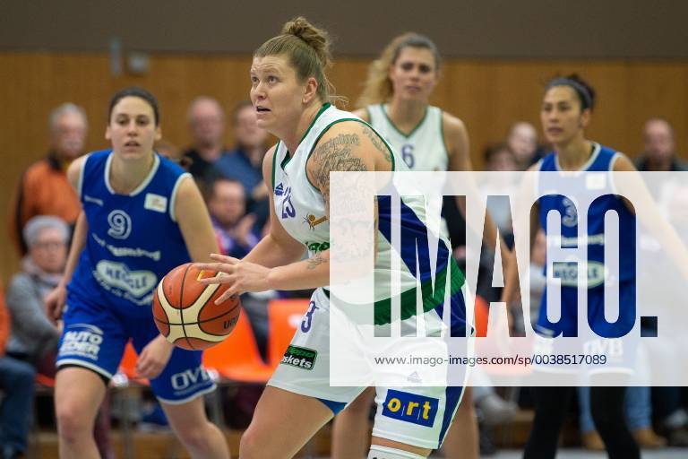 Flippo Baskets BG 74 - TSV Wasserburg Basketball Damen DBBL, flippo Baskets BG 74 - TSV Wasserburg, 27.01.2019, Göttingen. Göttingens Klaudia Grudzien kontrolliert den Ball. Göttingen Niedersachsen Deutschland
