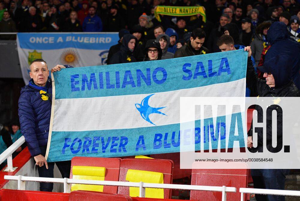 Football - 2018 2019 Premier League - Arsenal vs. Cardiff City Banners in support of Emiliano Sala the missing player, at The Emirates. COLORSPORT ASHLEY WESTERN