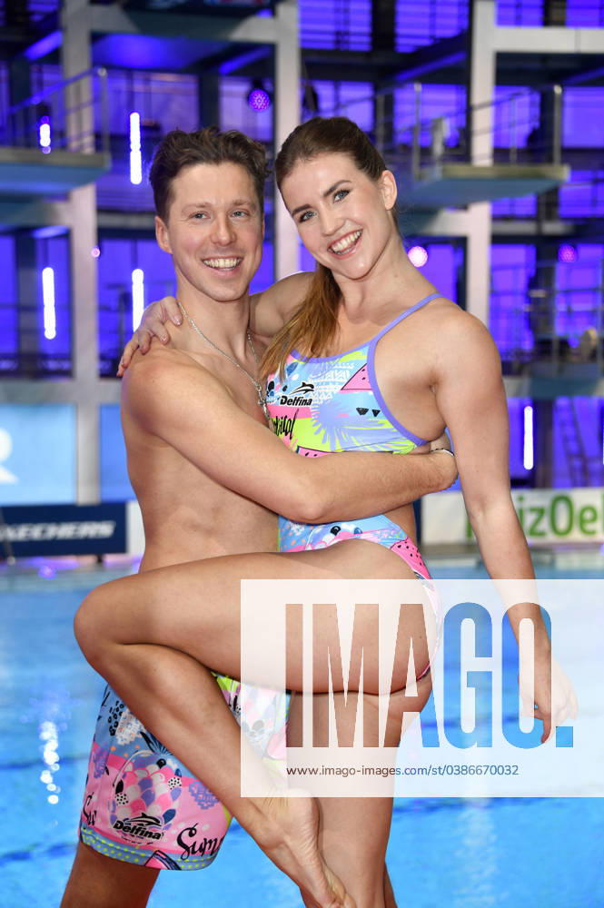 Valentin Lusin und Mariia Maksina beim Photocall zur Fernsehshow RTL Turmspringen aus der Schwimm- und Sprunghalle im Europasportpark Berlin. Berlin