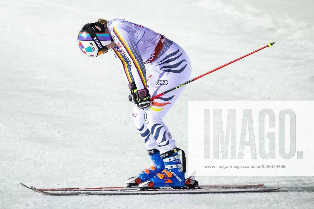 Aare, SWE, FIS Weltmeisterschaften Ski Alpin, Riesenslalom, Damen, 2. Lauf, im Bild Silbermedaillengewinnerin Viktoria Rebensburg (GER) Silver medalis Viktoria Rebensburg of Germany reacts after her 2nd run of ladie s Giant Slalom of FIS Ski World Championships 2019. Aare, Sweden on 2019 02 14. Aare