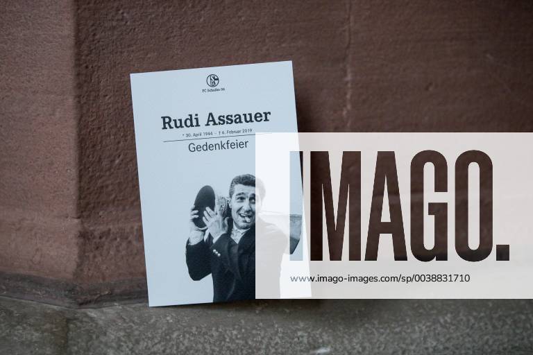 Fussball, Saison 2018 2019, Trauerfeier für den verstorbenen Ex-Manager Rudi Assauer (FC Schalke 04) in der Veltins Arena & im Dom in Gelsenkirchen-Buer Gelsenkirchen NRW Deutschland