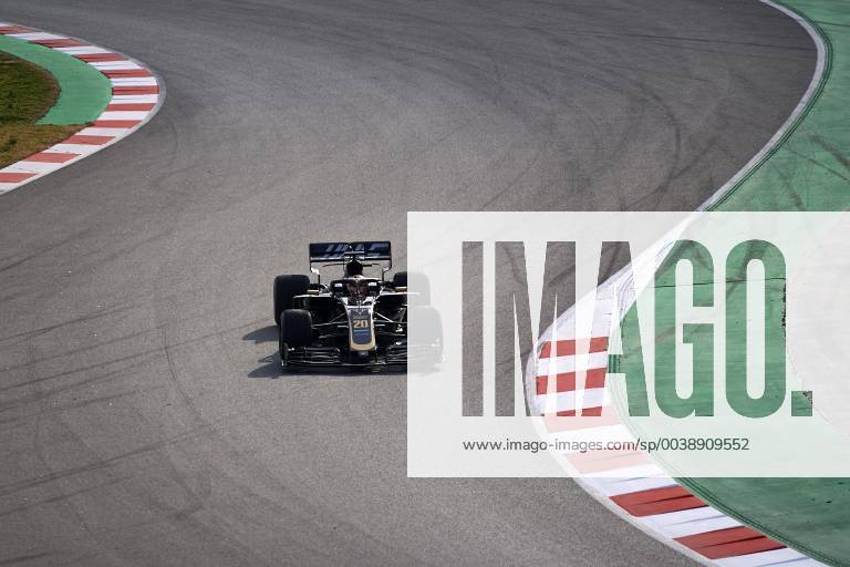 Barcelona, Barcelona, Spain - Kevin Magnussen of Denmark driving the (20) Rich Energy Haas F1 Team VF-19 during day two of F1 Winter Testing at Circuit de Catalunya on February 19, 2019 in Montmelo, Spain. F1 Winter Testing in Barcelona - Day Two - ZUMAn230 20190219_zaa_n230_593