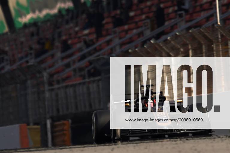 Barcelona, Barcelona, Spain - Kevin Magnussen of Denmark driving the (20) Rich Energy Haas F1 Team VF-19 during day two of F1 Winter Testing at Circuit de Catalunya on February 19, 2019 in Montmelo, Spain. F1 Winter Testing in Barcelona - Day Two - ZUMAn230 20190219_zaa_n230_684