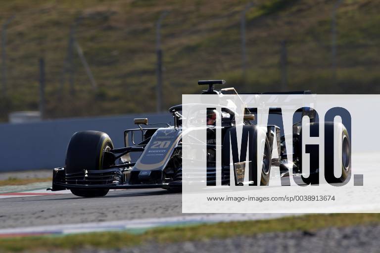 Barcelona, Barcelona, Spain - Kevin Magnussen of Denmark driving the (20) Rich Energy Haas F1 Team VF-19 during day two of F1 Winter Testing at Circuit de Catalunya on February 19, 2019 in Montmelo, Spain. F1 Winter Testing In Barcelona - Day Two - ZUMAn230 20190219_zaa_n230_1119