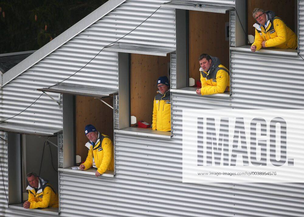 KW08 NORDIC SKIING - FIS Nordic World Ski Championships Seefeld 2019 INNSBRUCK,AUSTRIA,22.FEB.19 - NORDIC SKIING, Ski jumping Skispringen Ski nordisch - FIS Nordic World Ski Championships, qualification, large hill. Image shows the judges. GEPAxpictures xThomasxBachun