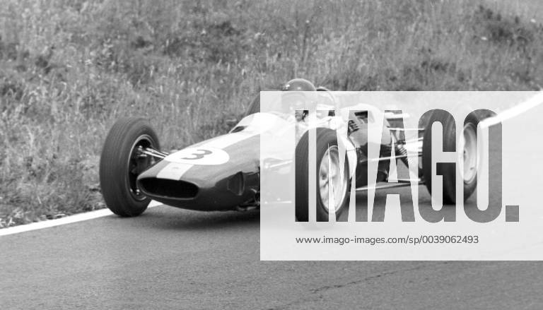 Formel 1 Rennen Großer Preis von Deutschland auf dem Nürburgring am 02.08.1963. Jim Clark Aktion im Lotus 25.
