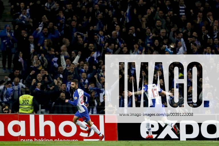 Porto x Benfica PORTO, PT - 02.03.2019: PORTO X BENFICA - Celebration of the first goal of Porto, marked by Adrián Lopez during the match between Porto and Benfica held at Estádio do Dragão in Porto, Portugal. The match is valid for the 24th Portuguese Championship. (Photo: Marco Galvão Fotoarena) x1690415x MarcoxGalvão