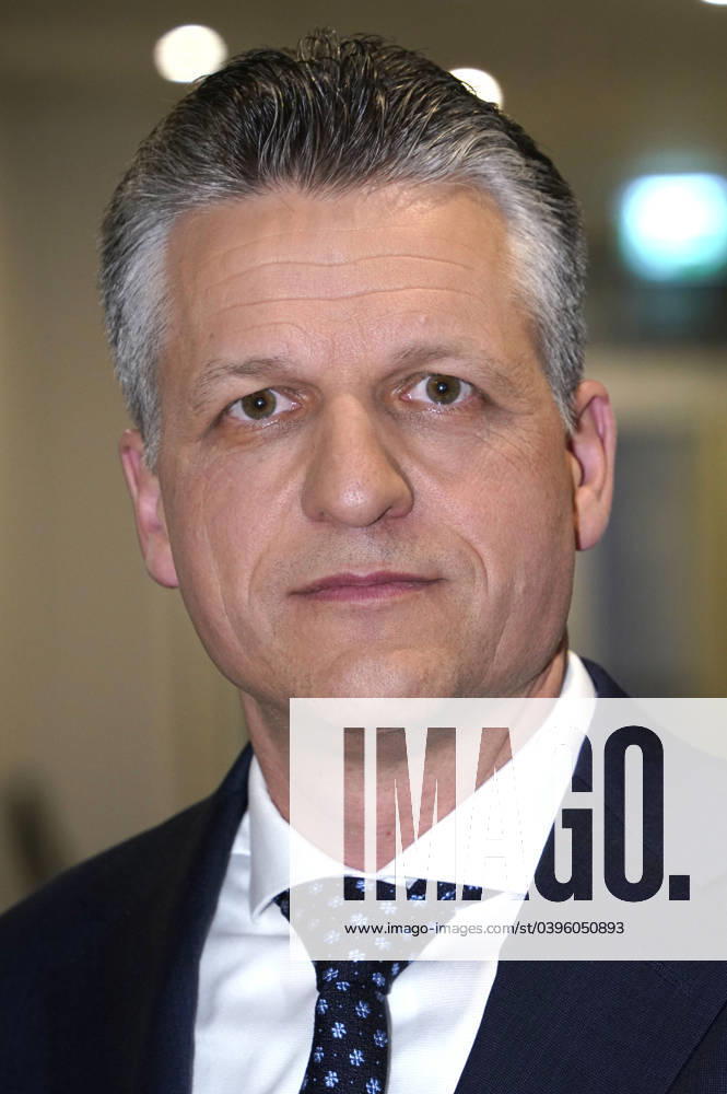 Thorsten Frei in der ARD-Talkshow maischberger im Studio Berlin Adlershof. Berlin