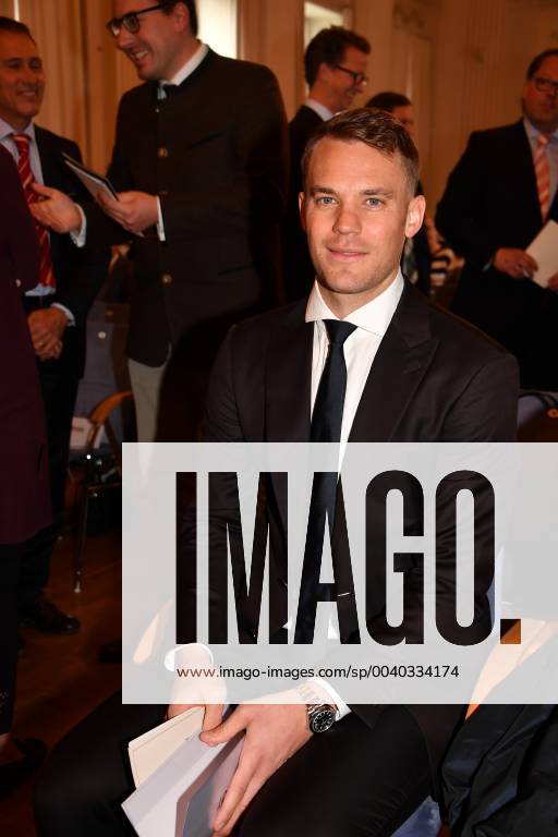 Manuel Neuer Verleihung der Sozialmedaille Bayerische Staatsmedaille für soziale Verdienste Max-Joseph-Saal Residenz München 13. Mai 2019