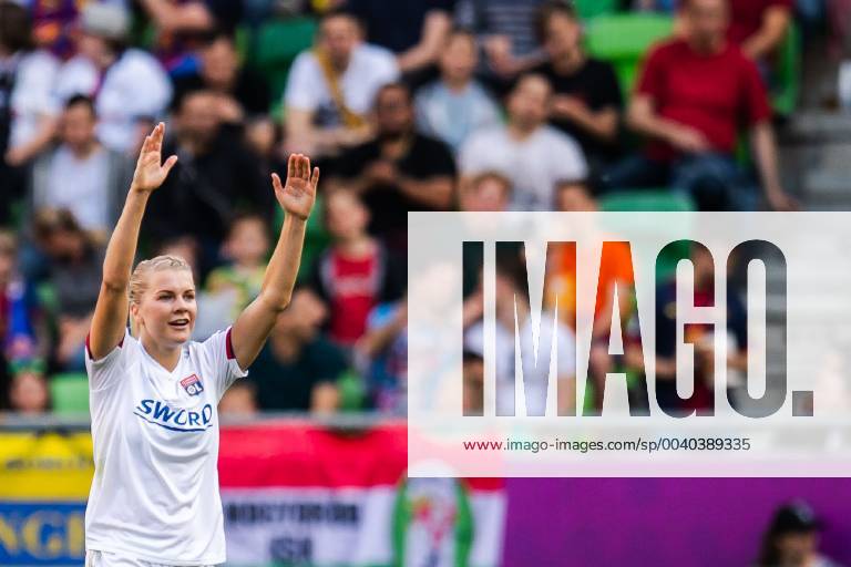 Ada Hegerberg of Lyon celebrates after 3-0 during the UEFA Women s Champions League final match between Lyon and Barcelona on May 18, 2019 in Budapest. Photo: Jon Olav Nesvold BILDBYRAN kod JE 160443