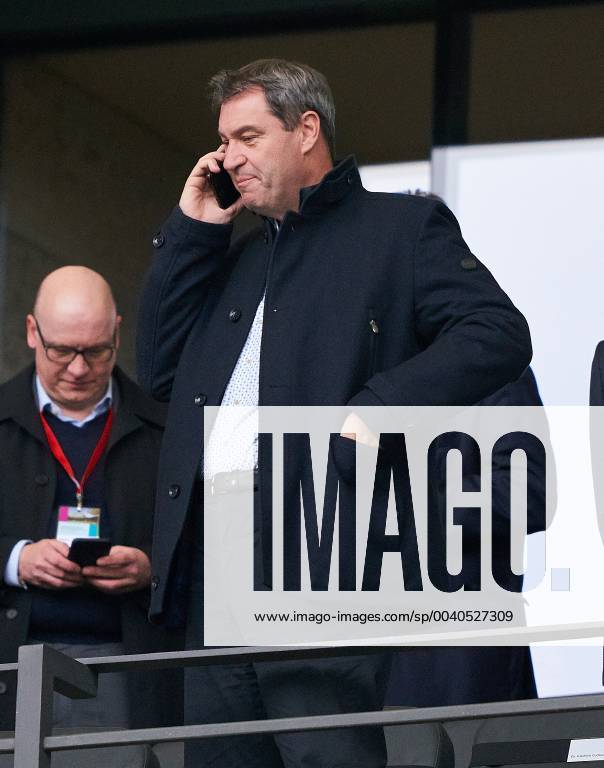 Markus SOEDER, bayerischer Ministerpraesident, Bayern, telefoniert mit dem Handy, FC BAYERN MUNICH - RB LEIPZIG 3-0 Final DFB-Pokal, German Football Trophy , Berlin, May 25, 2019 Season 2018 2019, Soccer, München, Red Bull Photographer: Peter Schatz