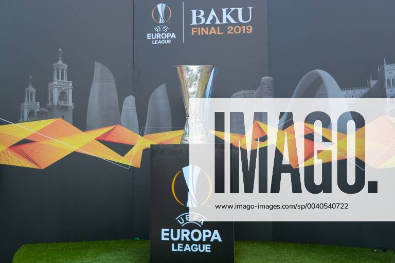 Fußball, Europa League Finale in Baku, Impressionen Baku ready to UEFA Europe League 2019 The UEFA Europe League trophy in Baku Boulevard. Azerbaijan AzizxKarimov PacificxPress