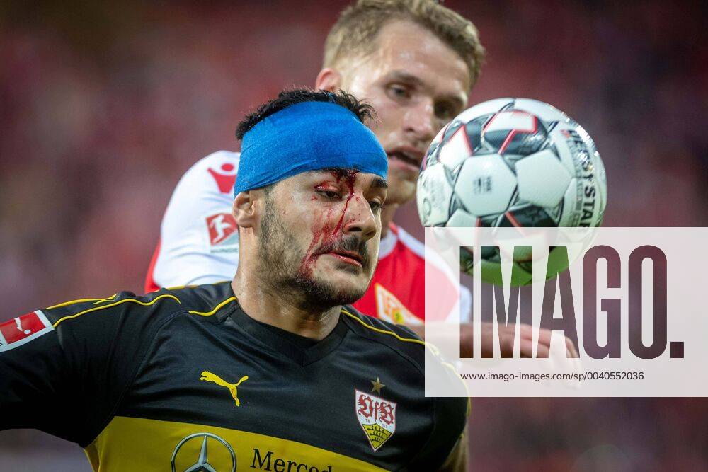 KW22 Fussball Berlin 27.05.2019 Saison 2018 2019 Relegation zur 1. Bundesliag Relegationsspiel 1. FC Union Berlin - VFB Stuttgart 0:0 Ozan Kabak (18, vo.) verletzung Sebastian Andersson (Union, No.10)