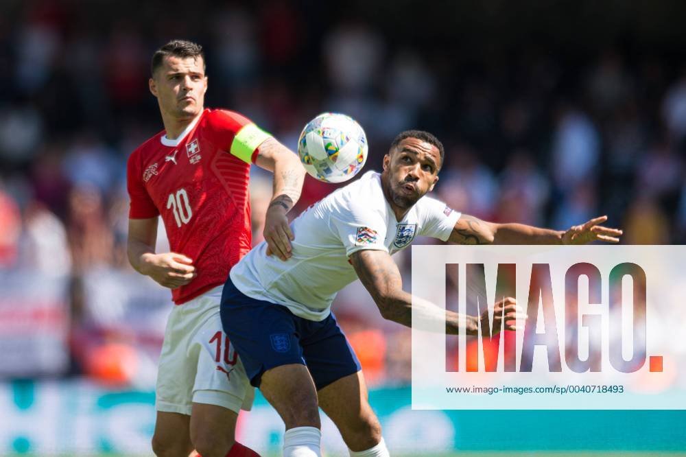 Guimaraes, Portugal, 09.06.2019, UEFA Nations League, 3. Platz, Schweiz - England, Granit Xhaka (Switzerland) and Callum Wilson (England) battle for the ball ( Defodi-09-531-002238
