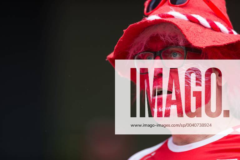 Guimaraes, Portugal, 09.06.2019, UEFA Nations League, 3. Platz, Schweiz - England, Supporter of Switzerland is seen ( Defodi-09-531-002645