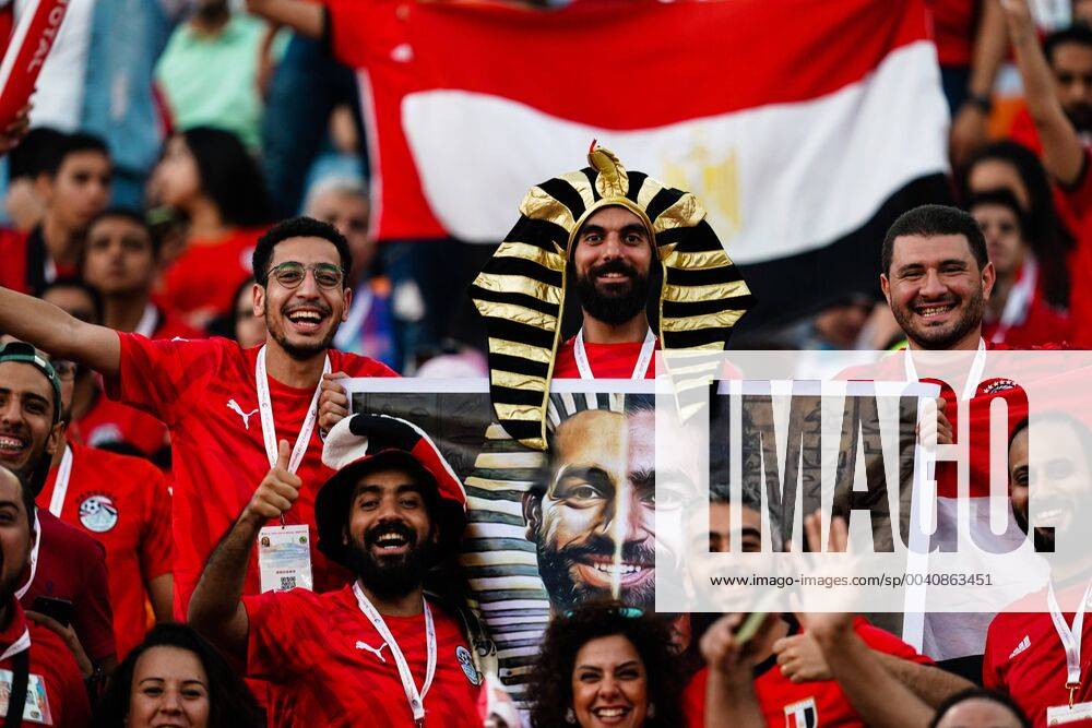 Cairo, Egypt, Egypt - Egyptian fans during the African Cup of Nations match between Egypt and Zimbabwe at the Cairo International Stadium in Cairo, Egypt on June 21,2019. Egypt v Zimbabwe - African Cup of Nations - ZUMAn230 20190621_zaa_n230_644