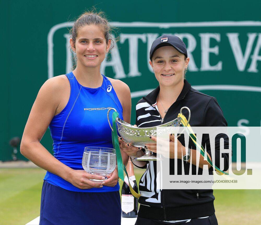 KW25 TENNIS - WTA, Tennis Damen Nature Valley Classic Birmingham BIRMINGHAM,ENGLAND,23.JUN.19 - TENNIS - WTA Tour, Nature Valley Classic. Image shows Julia Goerges (GER) and Ashleigh Barty (AUS). GEPAxpictures Grieves