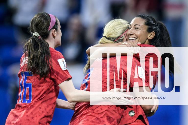 (L-R) Rose Lavelle of USA women, Lindsey Horan of USA women, Christen Press of USA women during the FIFA Women s World Cup France 2019 semi final match between England and United States of America at Stade de Lyon on July 02, 2019 in Lyon, France FIFA Women s World Cup France 2019 2018 2019 Imagesx xGerritxvanxKeulenxIVx 14891413