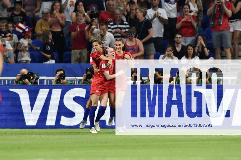 Joie de Alex Morgan (etats unis) et de ses coequipieres FOOTBALL : Angleterre vs Etats-Unis - Coupe du monde de Football Feminin 1 2 finale - 02 07 2019 FredericChambert Panoramic