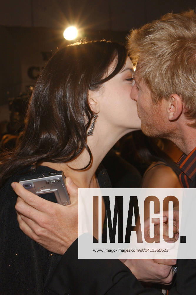 The Lord of The Rings:The Return of The King L.A. Premiere Liv Tyler and David Wenham attend The Lord of The Rings:The Return of The King L.A. Premiere held at The Mann Village Theatre. December 3,2003 ( ) Copyright 2003 by Debbie VanStory iPhoto.ca Los Angeles CA USA