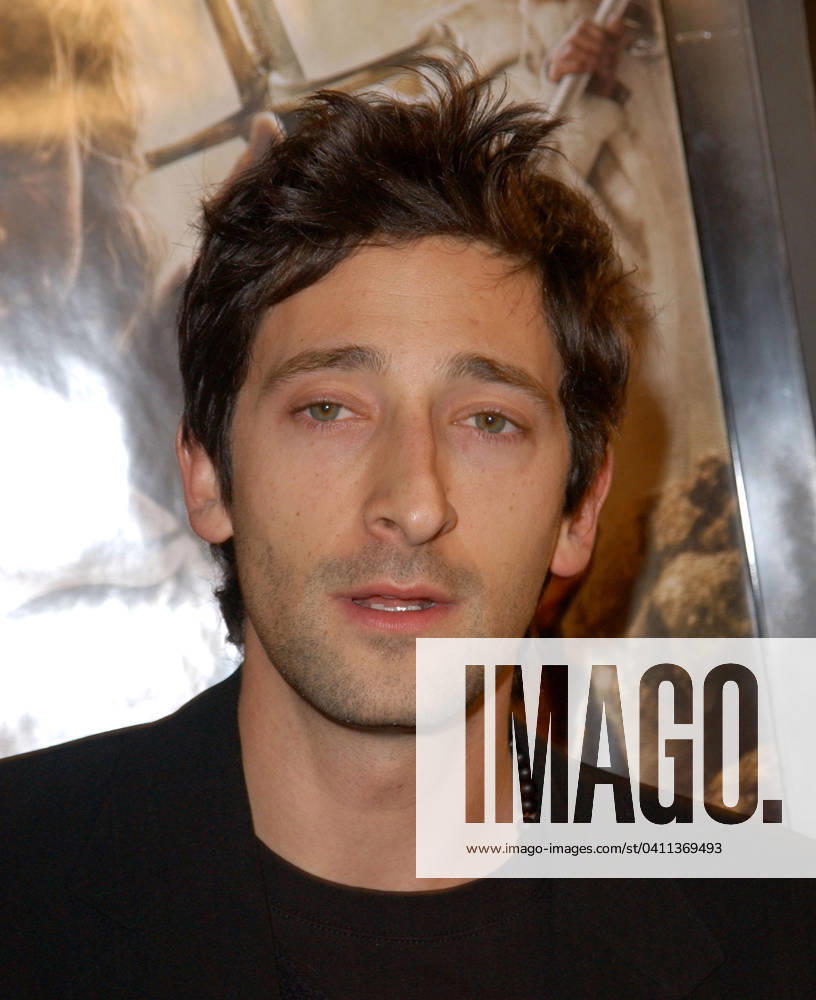 The Lord of The Rings:The Return of The King L.A. Premiere Adrien Brody attends The Lord of The Rings:The Return of The King L.A. Premiere held at The Mann Village Theatre. December 3,2003 ( ) Copyright 2003 by Debbie VanStory iPhoto.ca Los Angeles CA USA
