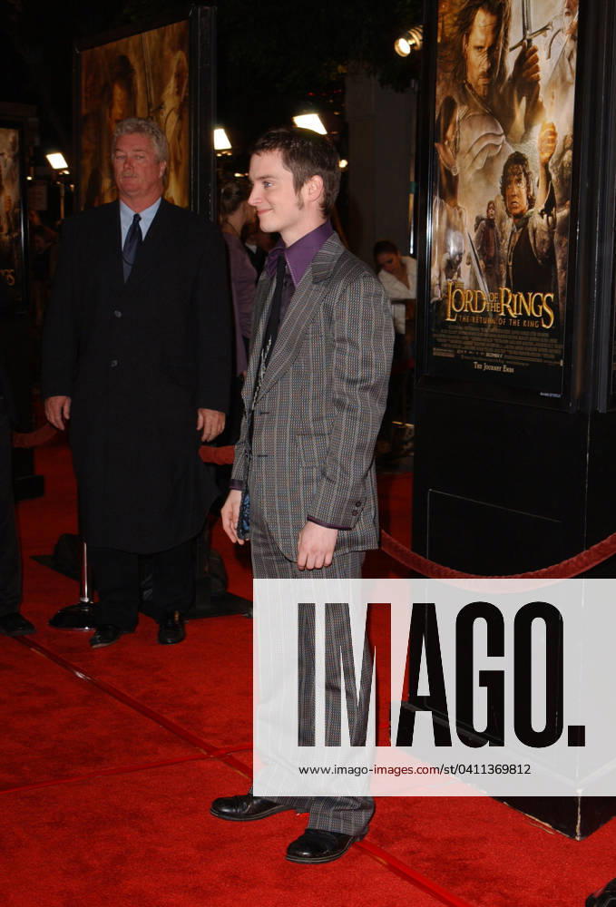 The Lord of The Rings:The Return of The King L.A. Premiere Elijah Woods attends The Lord of The Rings:The Return of The King L.A. Premiere held at The Mann Village Theatre. December 3,2003 ( ) Copyright 2003 by Debbie VanStory iPhoto.ca Los Angeles CA USA