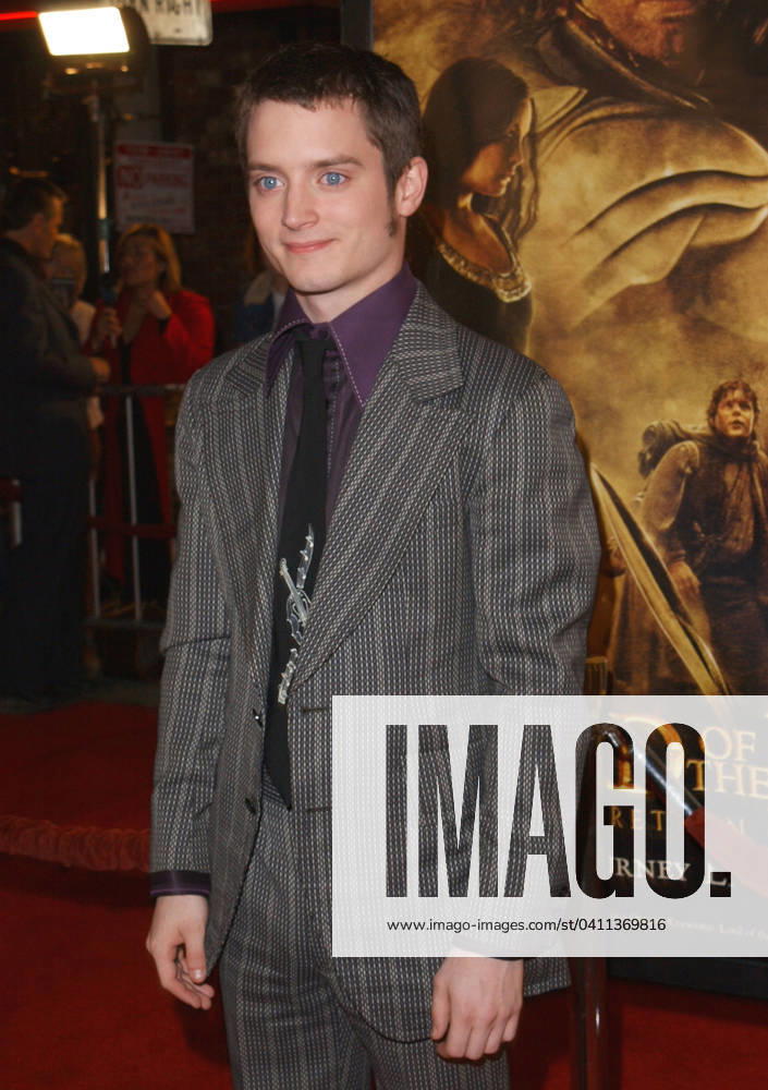 The Lord of The Rings:The Return of The King L.A. Premiere Elijah Woods attends The Lord of The Rings:The Return of The King L.A. Premiere held at The Mann Village Theatre. December 3,2003 ( ) Copyright 2003 by Debbie VanStory iPhoto.ca Los Angeles CA USA