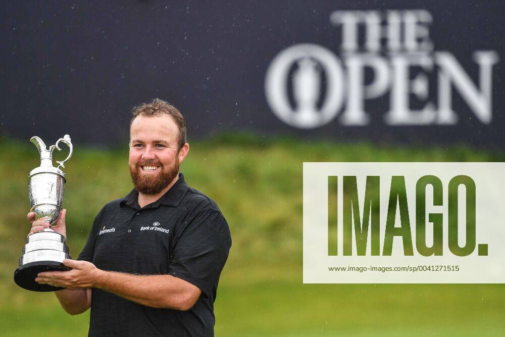 Shane Lowry, Republic of Ireland, celebrates with the trophy after winning the final round of the golf tournament The 148th Open Championship on July 21, 2019 in Portrush. Photo: Petter Arvidson BILDBYRAN kod PA 92329 BBeng golf the open the 148th Open British Open Royal Portrush The 148th Open Championship dag 4 jubel jublar celebration celebrates