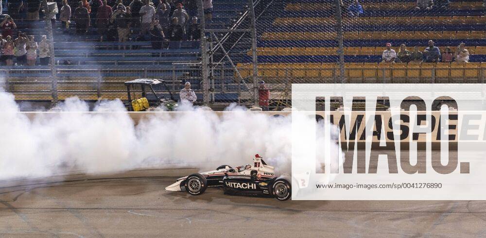 Newton, Iowa, USA - JOSEF NEWGARDEN (2) of the United States wins the Iowa 300 at the Iowa 300 at Iowa Speedway in Newton, Iowa. IndyCar, Indy Car, IRL, USA 2019: NTT IndyCar Series Iowa 300 July 21 - ZUMAa161 20190721_zaa_a161_008