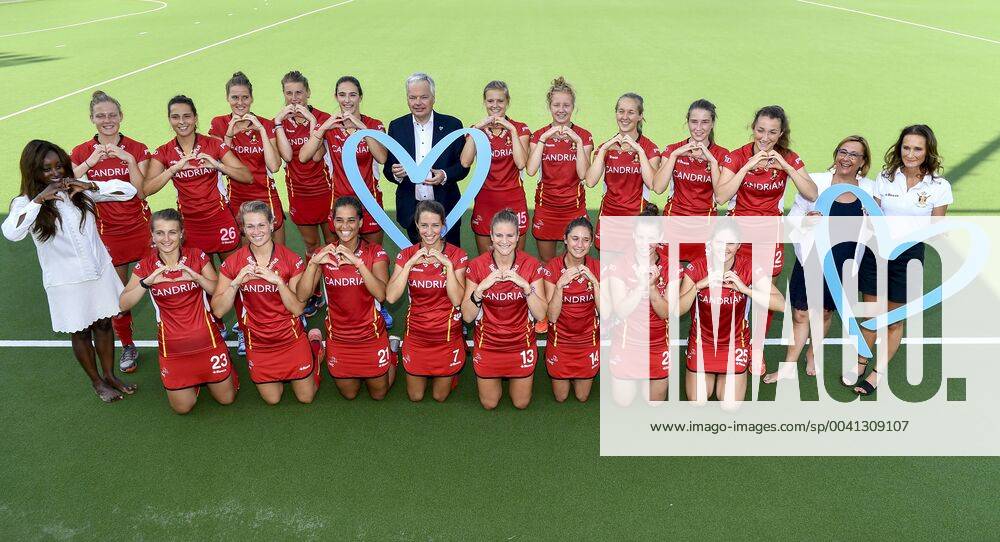 Vice-Prime Minister and Minister of Foreign Affairs and Defence Didier Reynders (C) and the players of Belgian national hockey team the Red Panthers pose for a family picture at a meeting to support the Blue Heart Campaign anti-human trafficking program of the United Nations, with the Red Panthers, Wednesday 24 July 2019 in Wilrijk. DIRKxWAEM x05632432x