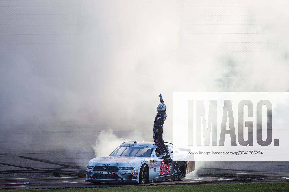 KW30 NEWTON, IA - JULY 27: NASCAR, Motorsport, USA Xfinity Series driver Chase Briscoe (98) celebrates winning the NASCAR Xfinity Series US Cellular 250 on July 27, 2019, at Iowa Speedway in Newton, Iowa. (Photo by Kyle Ocker Icon Sportswire) AUTO: JUL 27 NASCAR Xfinity Series - U.S. Cellular 250 Icon190727068250