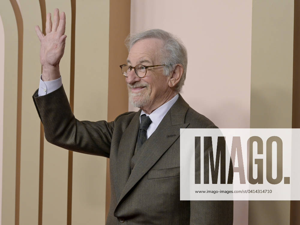 Steven Spielberg attends The 96th Oscars® Nominees Luncheon. Beverly Hills USA - ZUMAb173 20240212_aap_b173_625