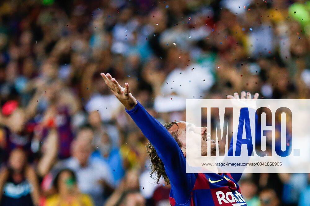 Bilder des Jahres 2019, Sport 08 August August 25, 2019, Barcelona, Catalonia, Spain: August 25, 2019 - Camp Nou, Barcelona, Spain - La Liga Santander - FC Barcelona, Barca v Real Betis; Antoine Griezmann of FC Barcelona celebrates scoring his side s 2nd goal La Liga Santander - FC Barcelona v Real Betis.Aug 25th - ZUMAa178 20190825_zap_a178_021