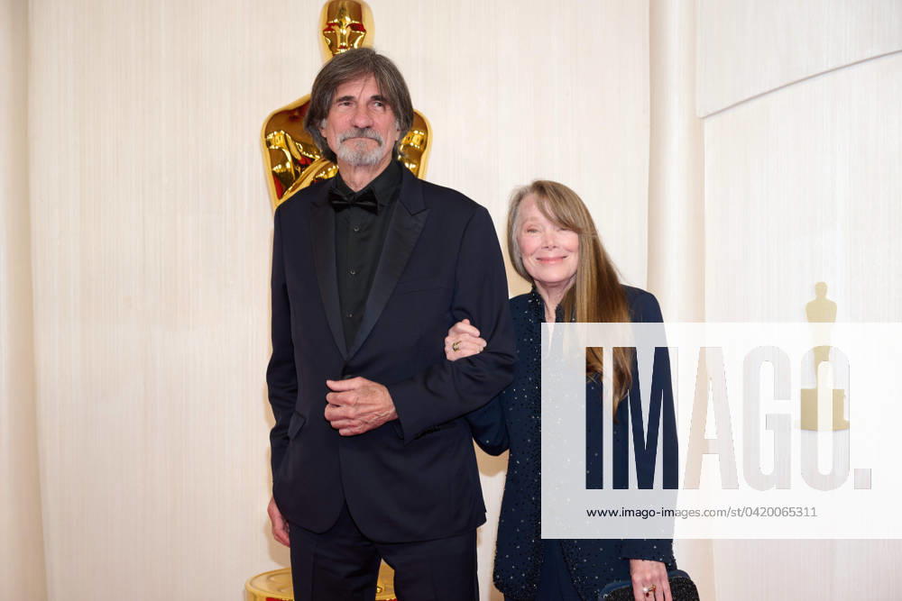 Oscar® nominee Jack Fisk and Sissy Spacek arrive on the red carpet of the 96th Oscars® at the Dolby® Theatre at Ovation Hollywood on Sunday