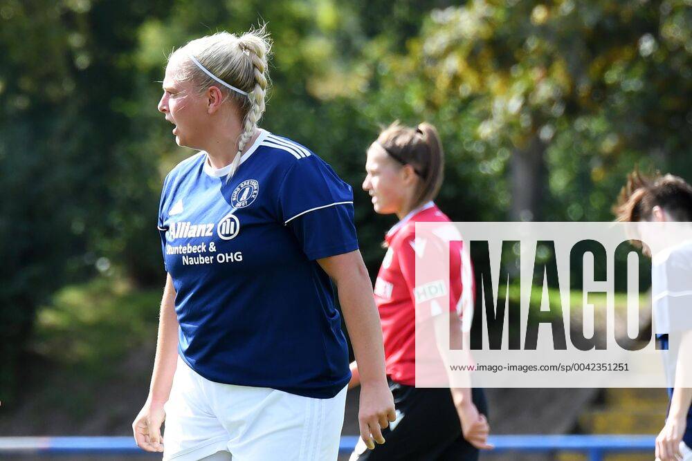 GER, FRLN, TSG 07 Burg Gretesch vs. Hannover 96 15.09.2019, Sportplatz Gretesch, Osnabrück, GER, FRLN, TSG 07 Burg Gretesch vs. Hannover 96 im Bild Marie Gosewinkel ((TSG 07 Burg Gretesch 27), Aktion Einzelbild