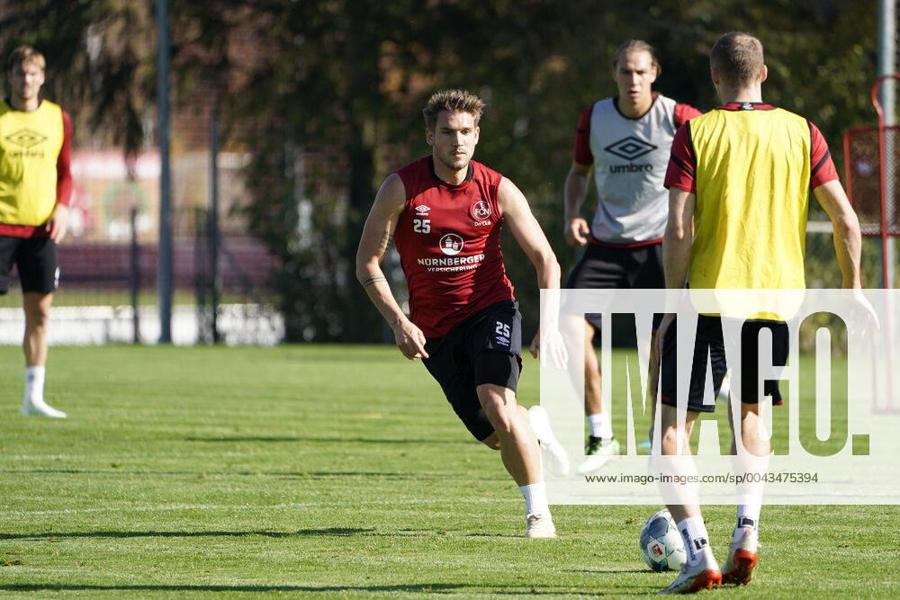 Fussball - 2. Fussball-Bundesliga - Saison 2019 2020 - 1. FC Nürnberg Nuernberg FCN Club - Training - - Soccer 2 Soccer Bundesliga Season 2019 2020 1 FC Nuremberg Nuremberg FCN Club, Deutschland, Nuernberg, Sportpark Valznerweiher - Oliver Sorg 25 DFL REGULATIONS PROHIBIT ANY USE OF PHOTOGRAPHS AS IMAGE SEQUENCES AND OR QUASI-VIDEO.